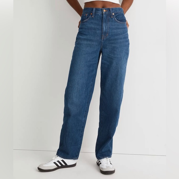 *SOLD* NWT Madewell Baggy Straight Jeans - Picture 2 of 4